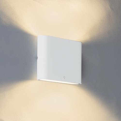 Moderná vonkajšia nástenná lampa biela 11,5 cm vrátane LED - Batt